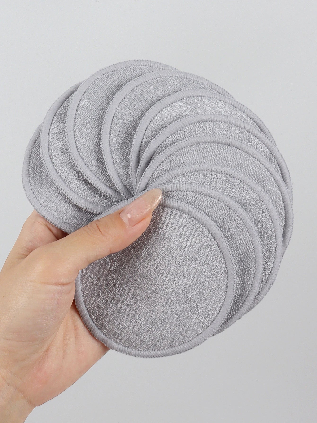 Petal Veil Cleansing Pads